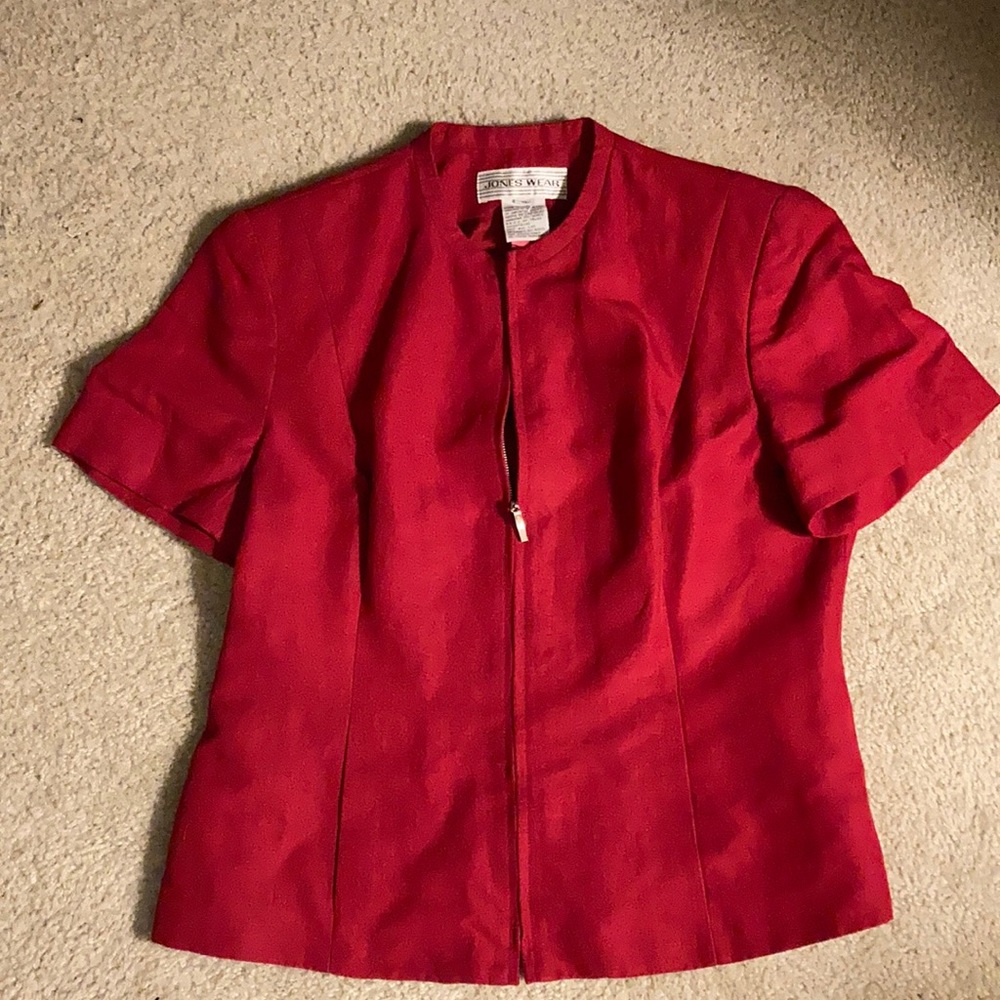 Jones Wear red linen/rayon lined jacket Size 10